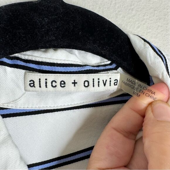 Alice + Olivia Edyth Striped Ruffle Top Button Front Blouse Oversized Medium - Picture 4 of 10